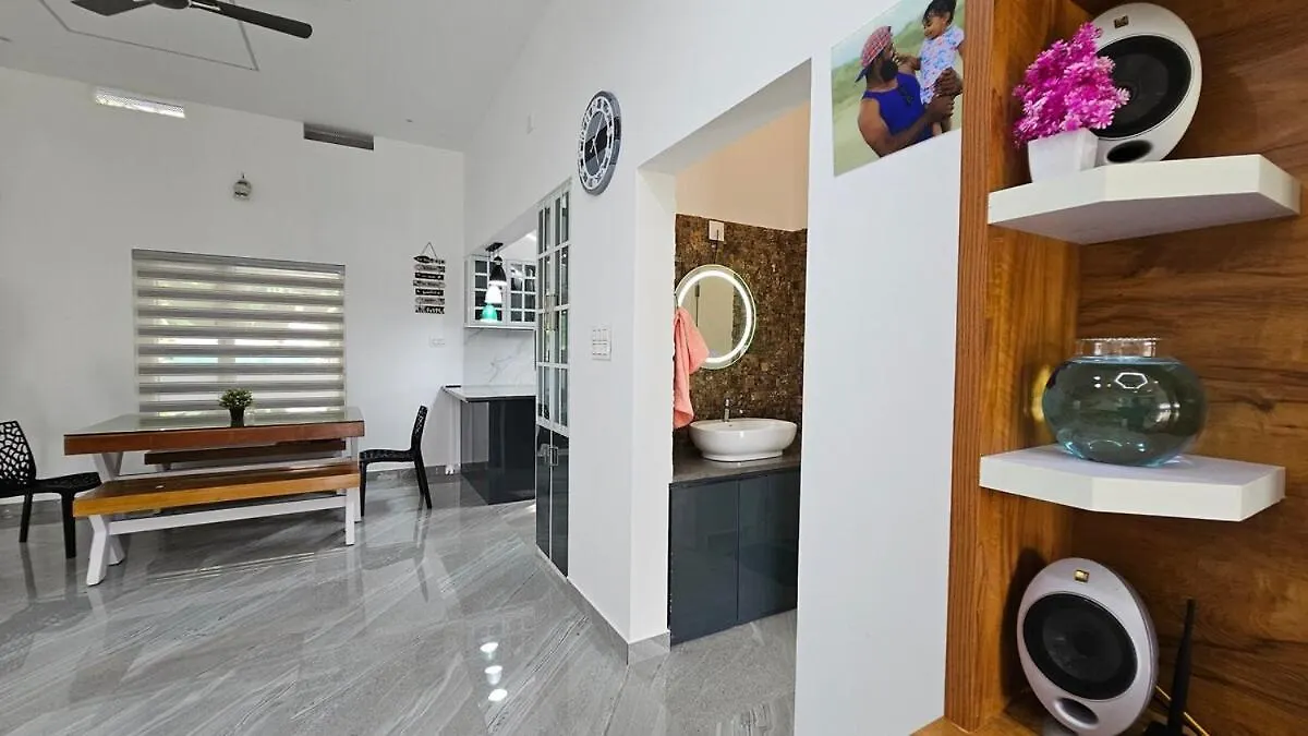 Apartamento Uthuppan'S 2 Bedroom First Floor Udumbanshola