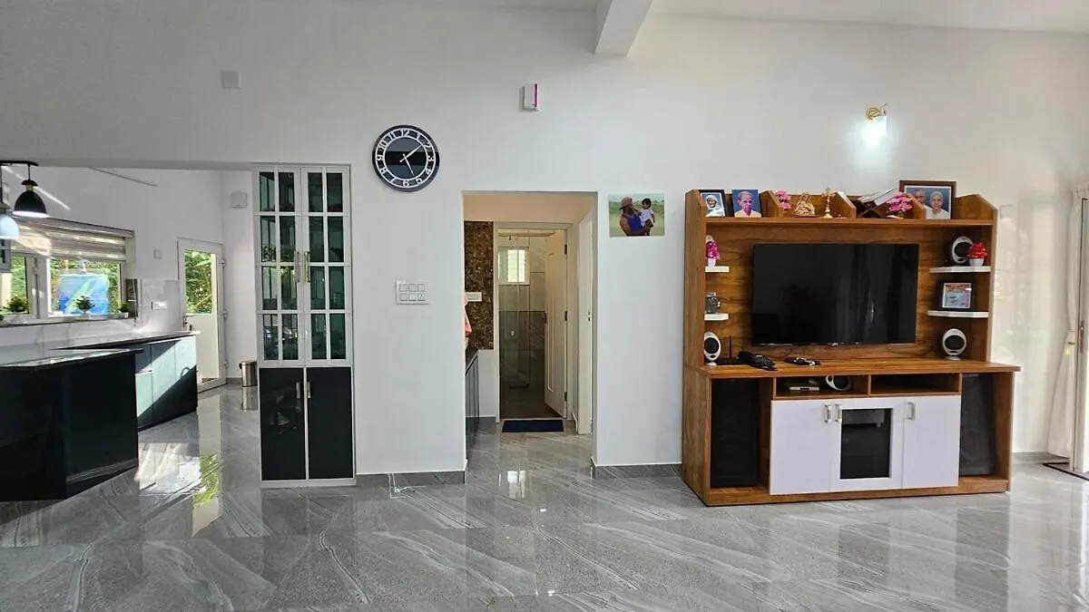 Apartamento Uthuppan'S 2 Bedroom First Floor Udumbanshola
